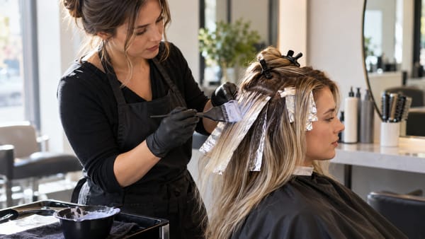 Toning After Highlights: Why It Matters for Foils and Balayage